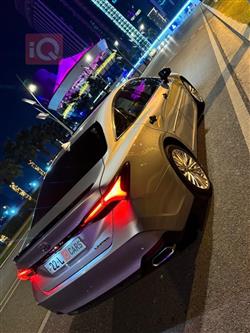 تويوتا أفالون